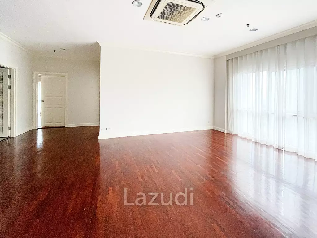 4 Bed 5 Bath470SQ.M Penthouse Sathorn Park Place