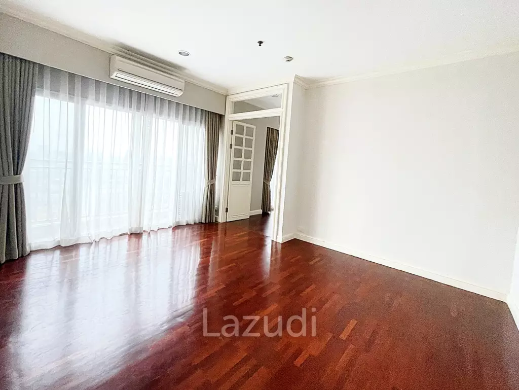 4 Bed 5 Bath470SQ.M Penthouse Sathorn Park Place