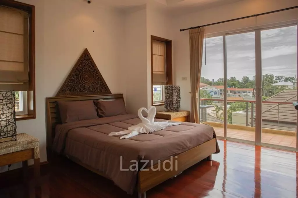 3 Story Villa 3 Bedroom Karon, Phuket
