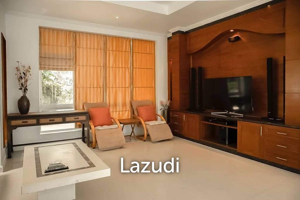 3 Story Villa 3 Bedroom Karon, Phuket