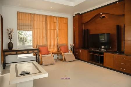 3 Story Villa 3 Bedroom Karon, Phuket