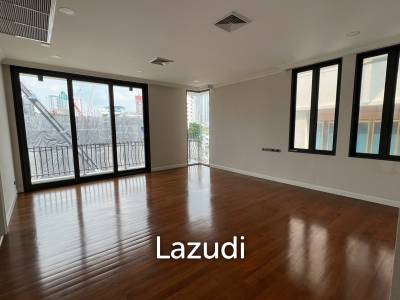 4 Bedroom 518 SQM 649 Residence