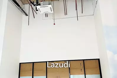 Retail space for rent in Rama9