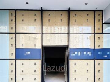 Retail space for rent in Rama9