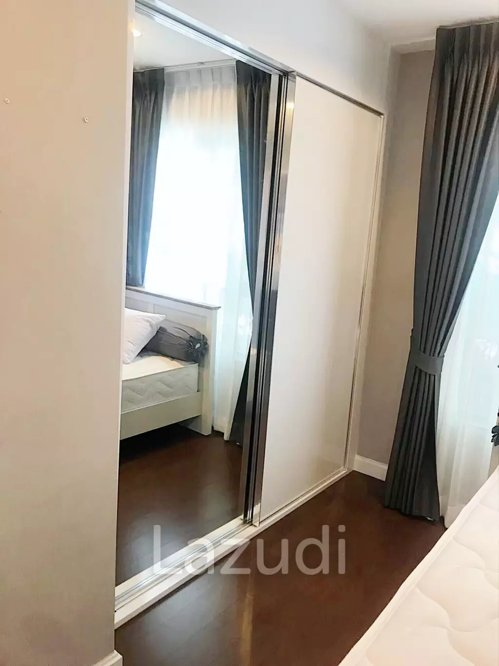 3 Bed 3 Bath 138 SQ.M Belle Grand Rama 9