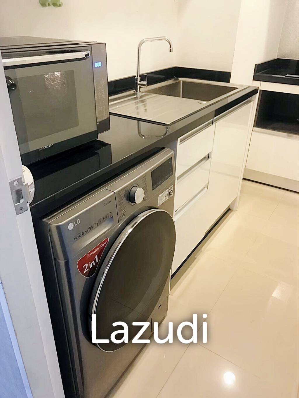 3 Bed 3 Bath 138 SQ.M Belle Grand Rama 9