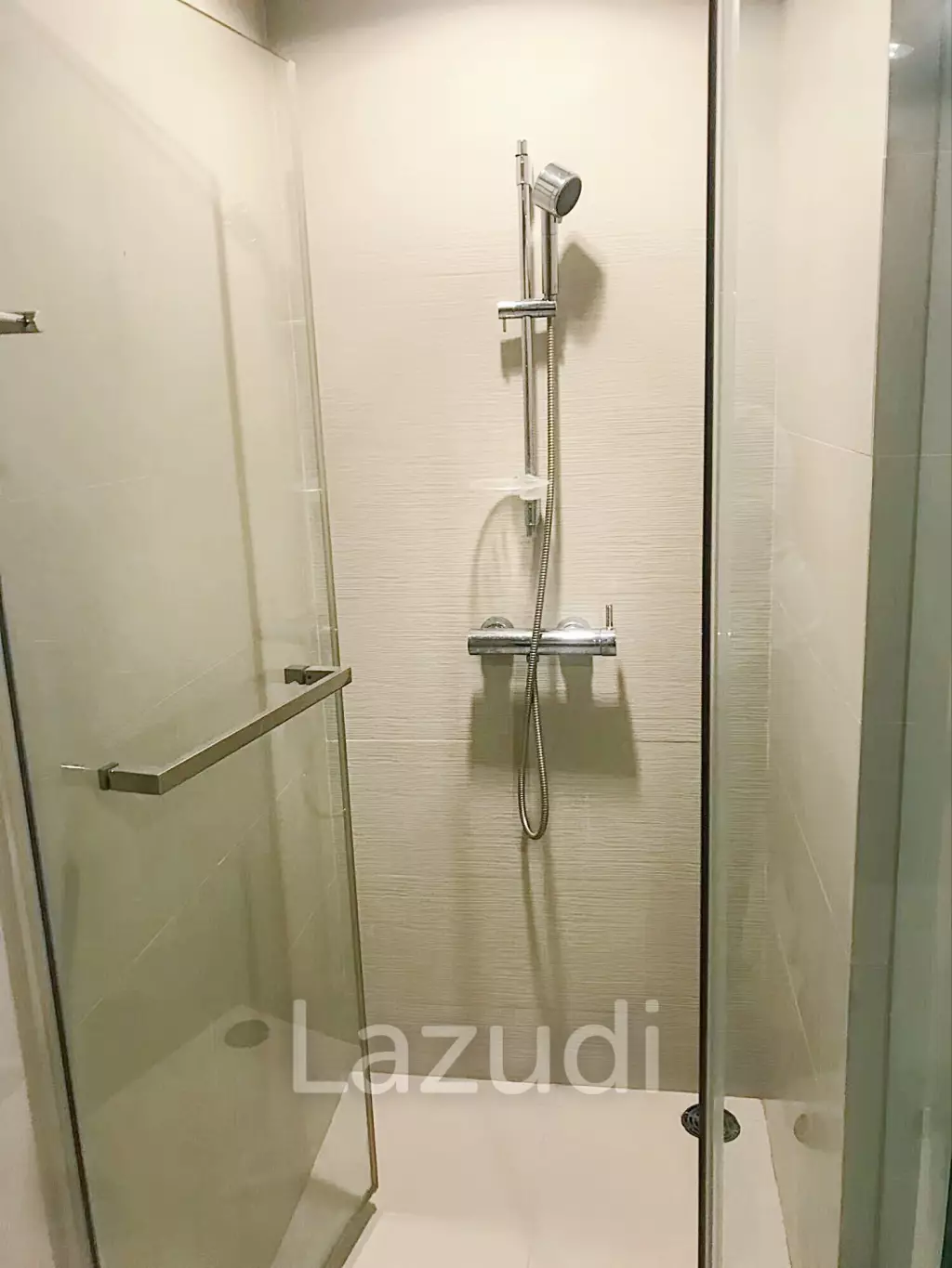 3 Bed 3 Bath 138 SQ.M Belle Grand Rama 9