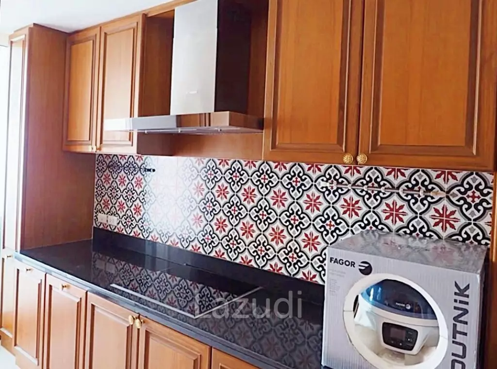 3 Bed 4 Bath 246 SQ.M Supalai Prima Riva