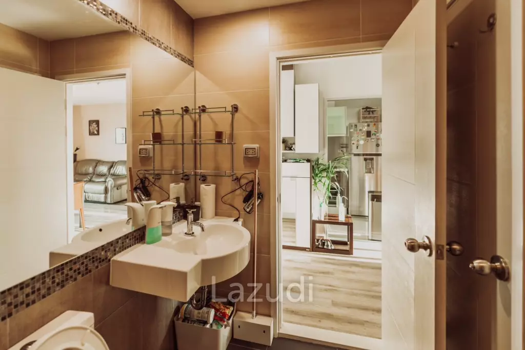 2 Bed 72 SQ.M Centric Sathorn - Saint Louis