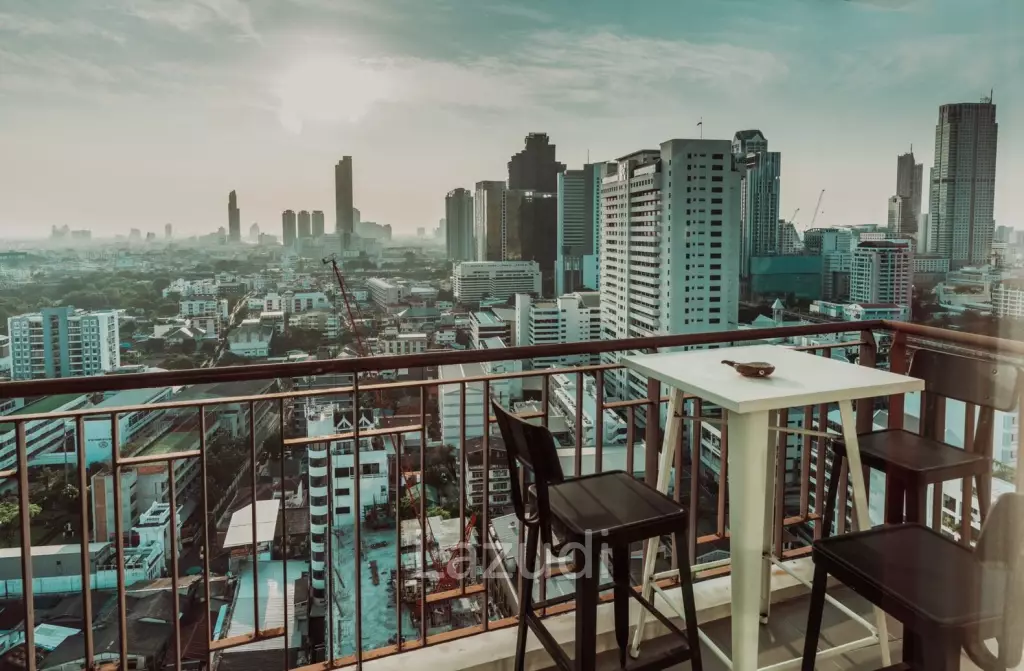 2 Bed 72 SQ.M Centric Sathorn - Saint Louis