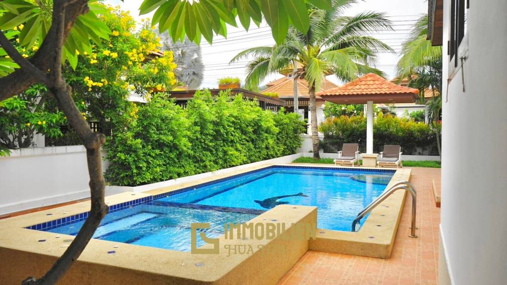 Manora Village I : Cozy 2 Bedroom Pool Villa