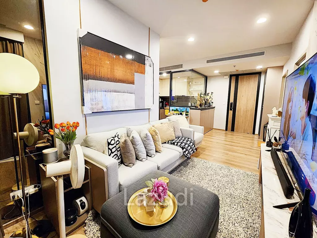 2 Bed 2 Bath 69 SQ.M OKA HAUS Sukhumvit 36