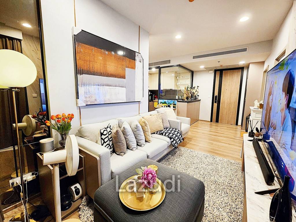 2 Bed 2 Bath 69 SQ.M OKA HAUS Sukhumvit 36