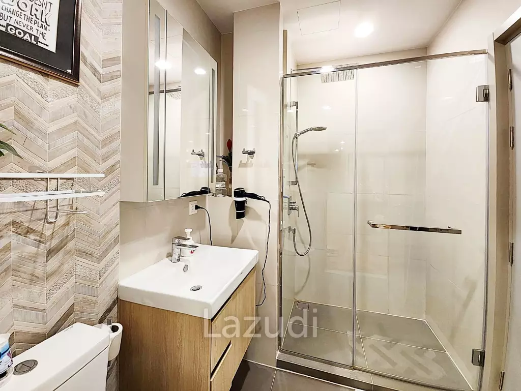 2 Bed 2 Bath 69 SQ.M OKA HAUS Sukhumvit 36