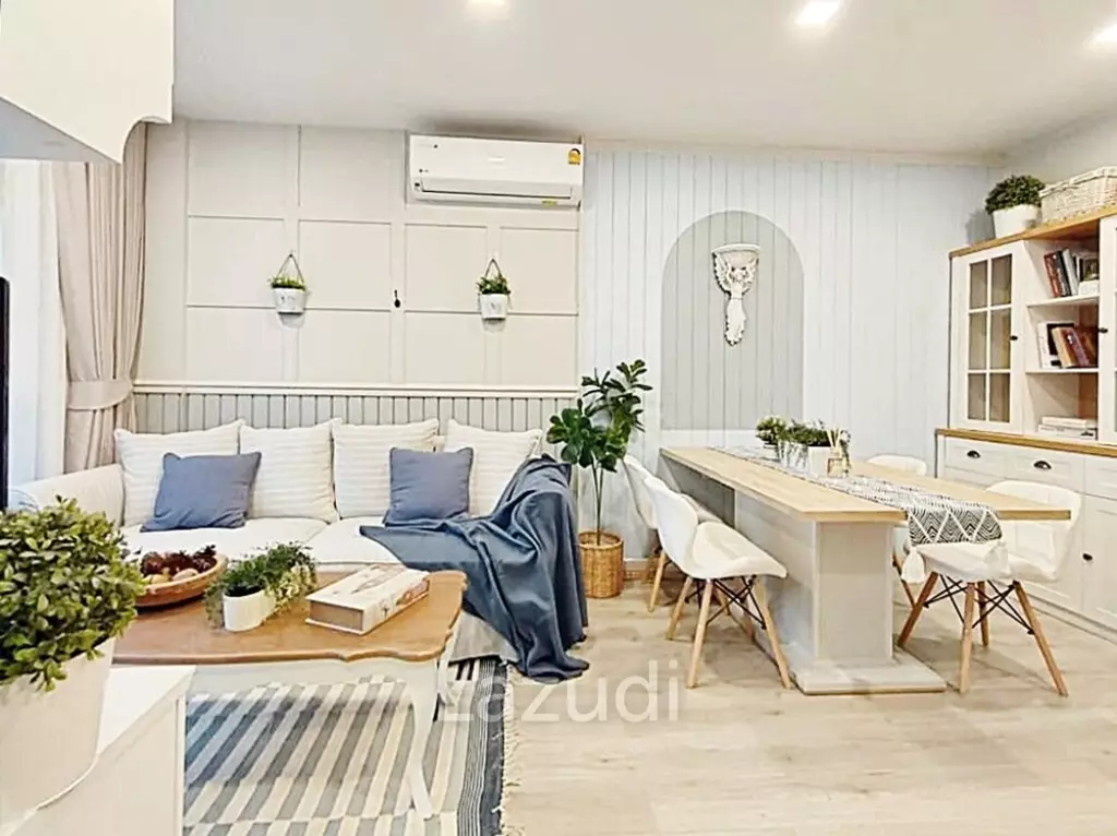 2 Bed 1 Bath 47 SQ.M Metris Ladprao