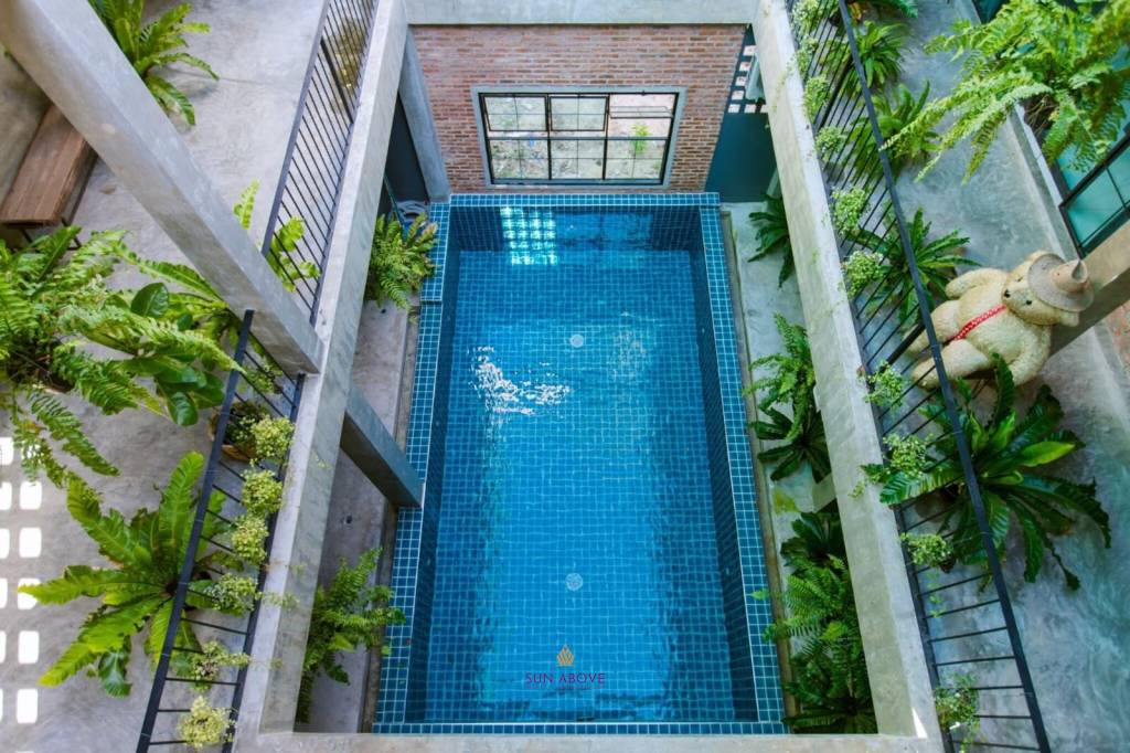 Hotel 10​ bedrooms​ with Pool​ near Naiharn​ Beach