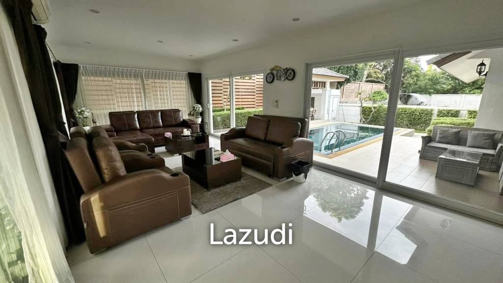 3 Beds 3 Baths 360 SQ.M. Seabreeze Villa Pattaya