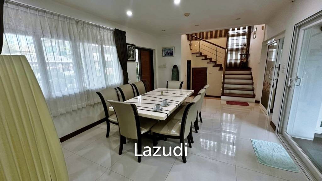 3 Beds 3 Baths 360 SQ.M. Seabreeze Villa Pattaya