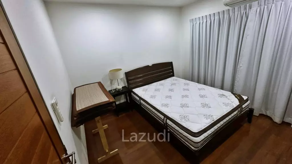 3 Beds 3 Baths 360 SQ.M. Seabreeze Villa Pattaya