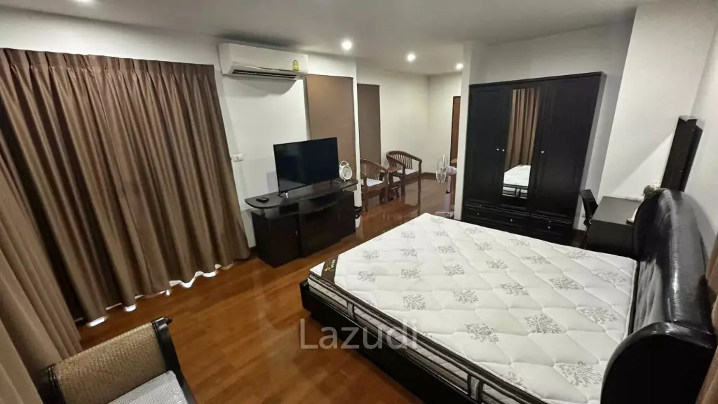3 Beds 3 Baths 360 SQ.M. Seabreeze Villa Pattaya