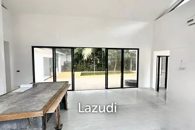 [Ready To Move In] Luxury Villa on Coconut Lane in Ko Pha-ngan for Sale