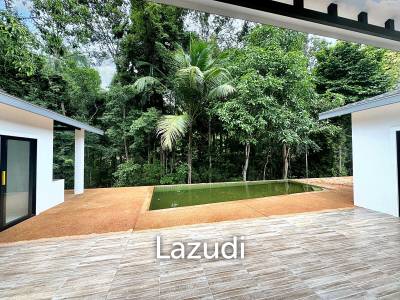 [Ready To Move In] Luxury Villa on Coconut Lane in Ko Pha-ngan for Sale