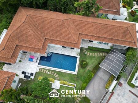 816 metro cuadrado 5 ` 5 Baño Villa de Venta