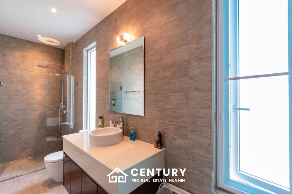 816 metro cuadrado 5 ` 5 Baño Villa de Venta