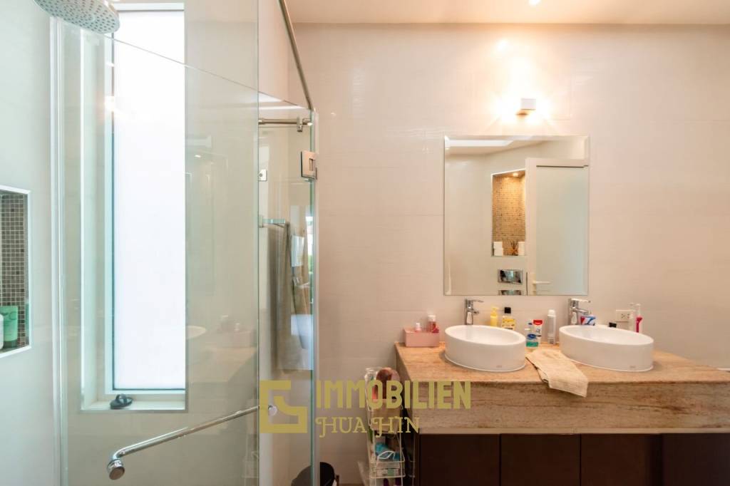 816 m² 5 Chambre 5 Salle de bain Villa Pour Vente