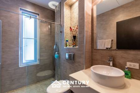 816 metro cuadrado 5 ` 5 Baño Villa de Venta