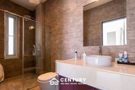 816 metro cuadrado 5 ` 5 Baño Villa de Venta