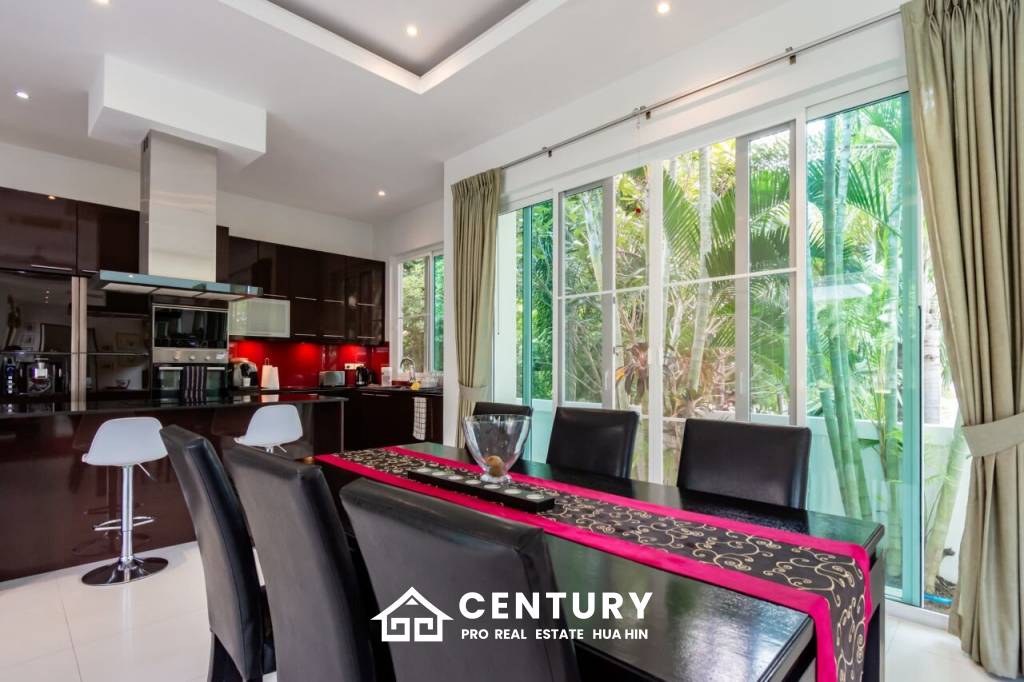 816 metro cuadrado 5 ` 5 Baño Villa de Venta