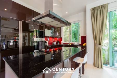 816 metro cuadrado 5 ` 5 Baño Villa de Venta