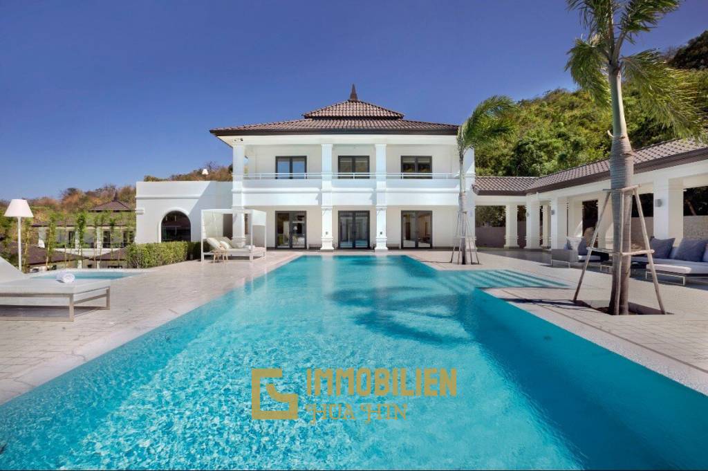 BelVida Estates : Luxury 4 Bed Pool Villa With Elevated Sea Views