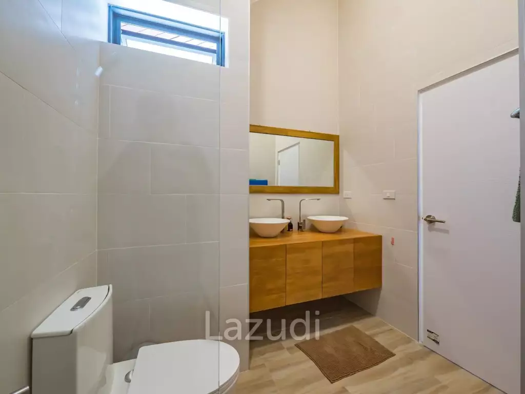 Stylish Villa Well Located in Chaweng Noi