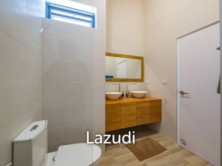 Stylish Villa Well Located in Chaweng Noi