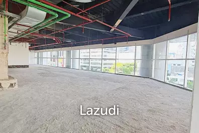Retail space for rent in Sathorn