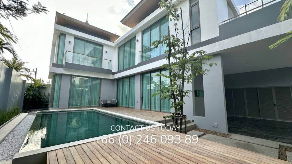 
        Lovely 3 bedroom pool villa in Bangtao
      