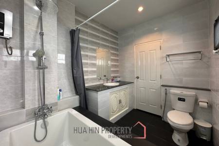 5 Bed 4 Bath 266.70 SQ.M Suchawalai At Sea