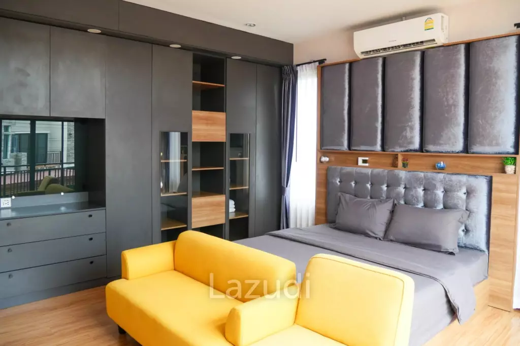 5 Bed 4 Bath 266.70 SQ.M Suchawalai At Sea