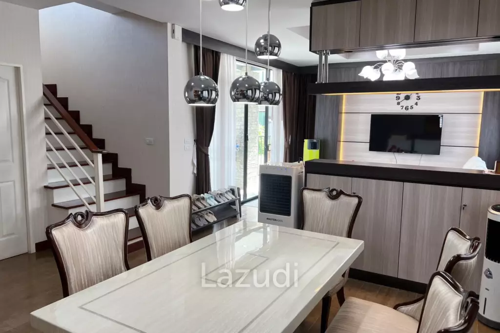 5 Bed 4 Bath 251.85 SQ.M Suchawalai At Sea