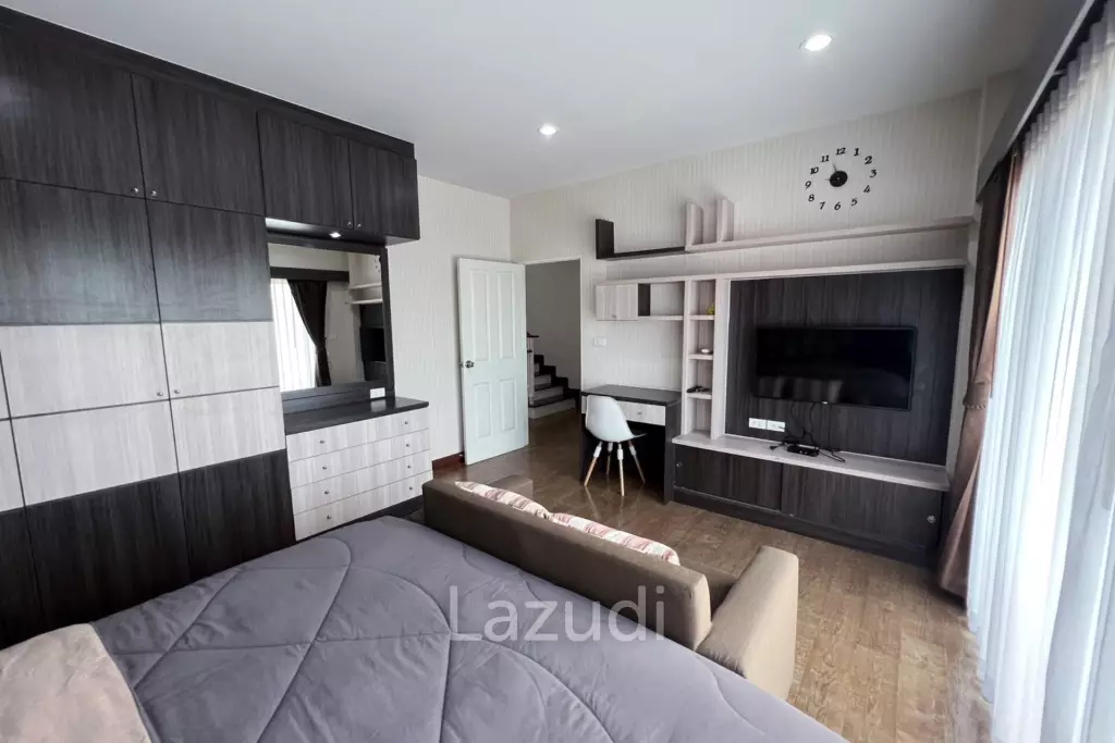5 Bed 4 Bath 251.85 SQ.M Suchawalai At Sea