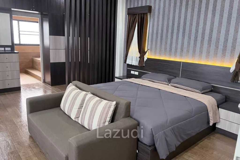 5 Bed 4 Bath 251.85 SQ.M Suchawalai At Sea