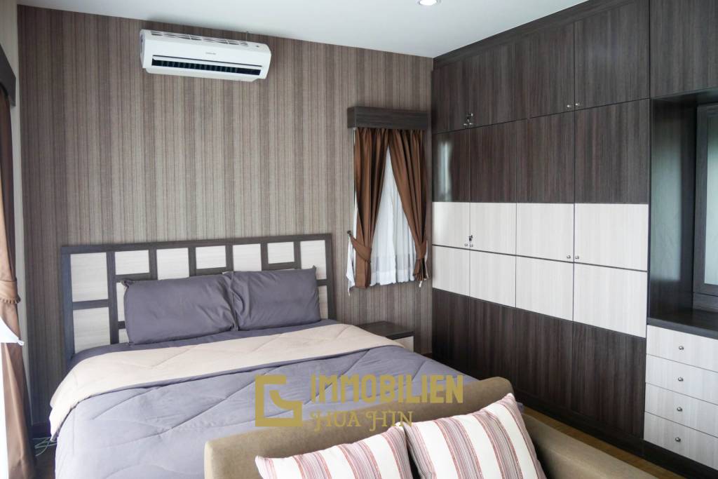 5 Bed 4 Bath 251.85 SQ.M Suchawalai At Sea