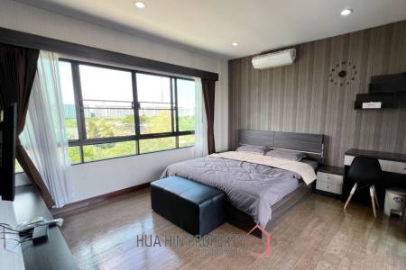 5 Bed 4 Bath 251.85 SQ.M Suchawalai At Sea