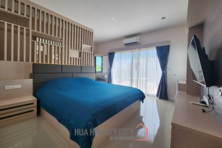 5 Bed 4 Bath 301.65 SQ.M Suchawalai At Sea