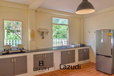 512 qm 5 Bett 6 Bad Villa Für Verkauf