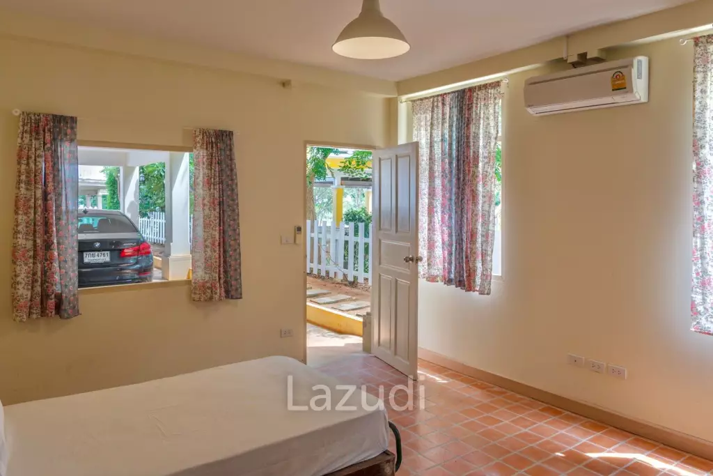 Baan Chai Ley 5 Bedroom Villa In Sam Roi Yot