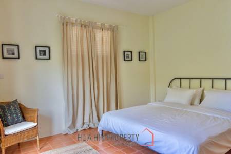 Baan Chai Ley 5 Bedroom Villa In Sam Roi Yot