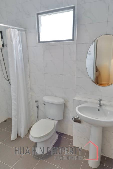Baan Chai Ley 5 Bedroom Villa In Sam Roi Yot